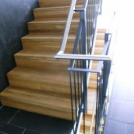 Escalier avec rampe