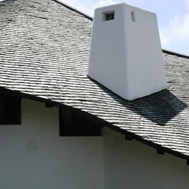 Dach mit Schornstein